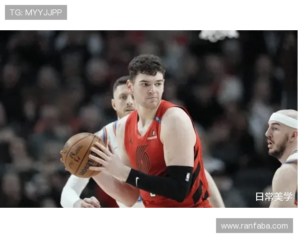 快攻瞬间!开拓者克林根飞奔暴扣助攻,火力全开引爆全场华彩表演 快攻瞬间!开拓者克林根飞奔暴扣助攻,火力全开引爆全场华彩表演