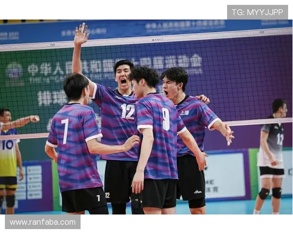 全运会山东男排二十岁组豪取三连胜展现青春力量再掀热潮赛场风采 全运会山东男排二十岁组豪取三连胜展现青春力量再掀热潮赛场风采